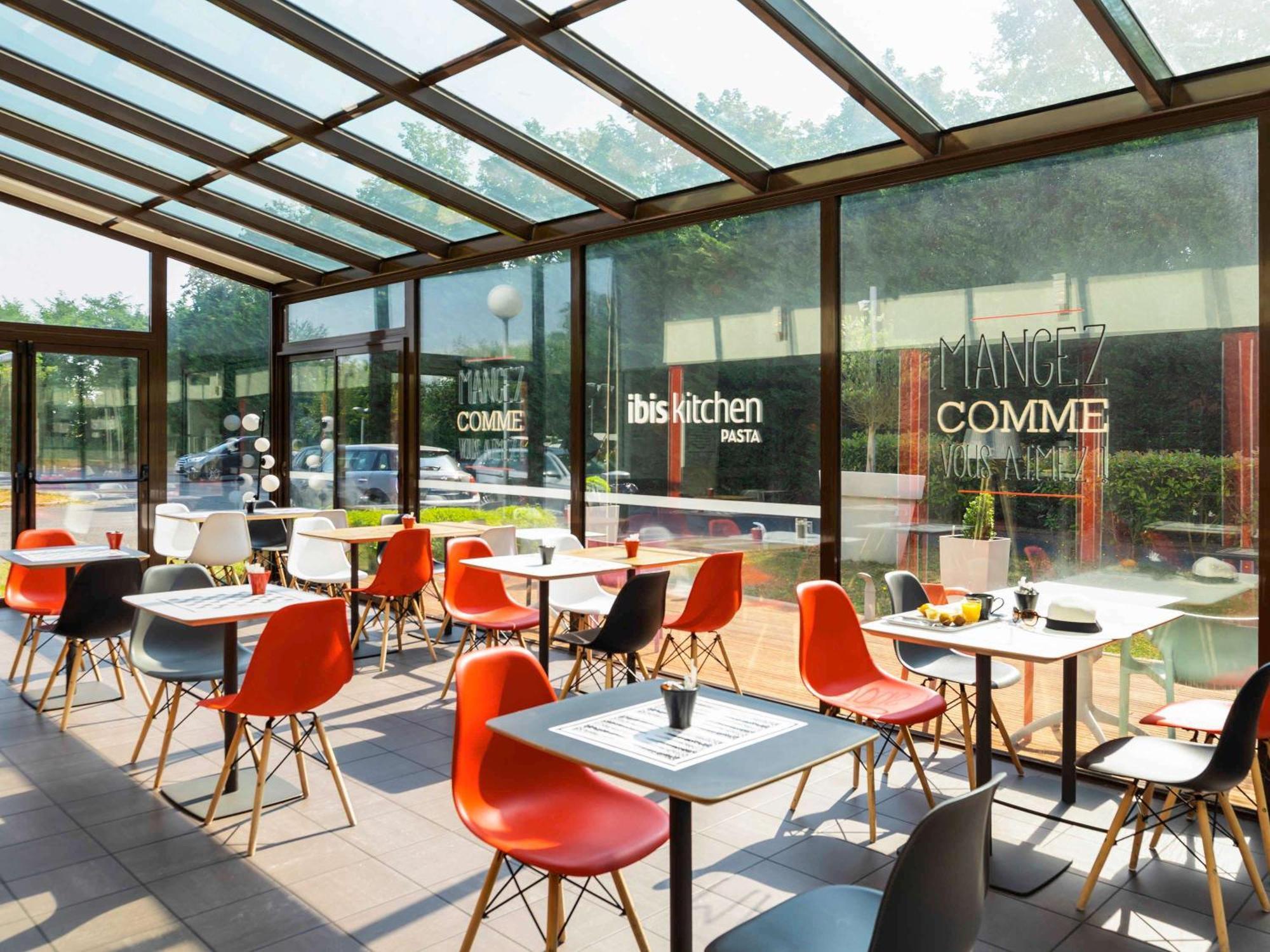 Ibis Paris Marne La Vallee Émerainville Εξωτερικό φωτογραφία